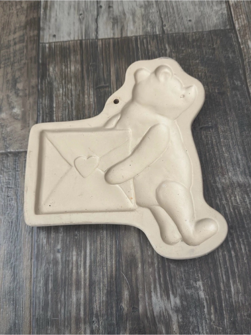 Vintage Disney Classic Pooh Brown Bag Cookie Art Ceramic Mold Hill Design